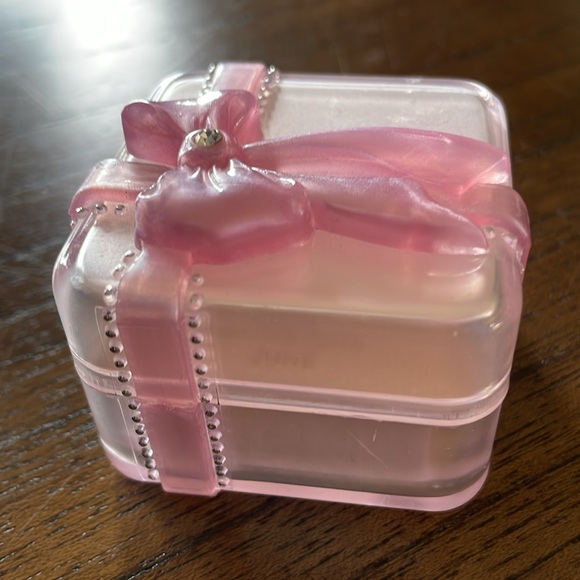 14kt Birthstone earrings June/Pink - Picture 3 of 5